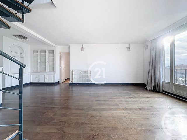Appartement Duplex à vendre - 5 pièces - 130.86 m2 - MONTREUIL - 93 - ILE-DE-FRANCE - Century 21 Croix De Chavaux