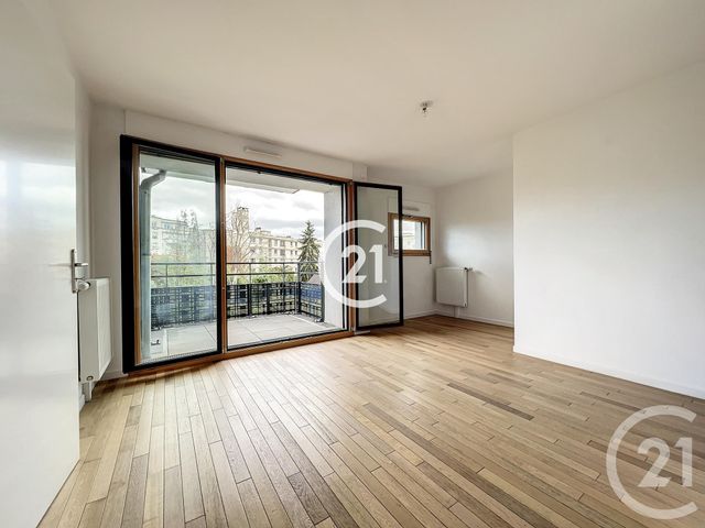 Appartement F2 à vendre - 2 pièces - 42.04 m2 - MONTREUIL - 93 - ILE-DE-FRANCE - Century 21 Croix De Chavaux