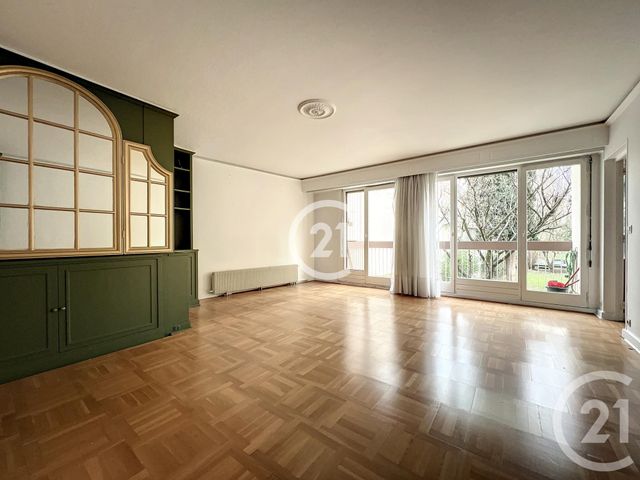 Appartement F4 à vendre - 4 pièces - 93.14 m2 - MONTREUIL - 93 - ILE-DE-FRANCE - Century 21 Croix De Chavaux