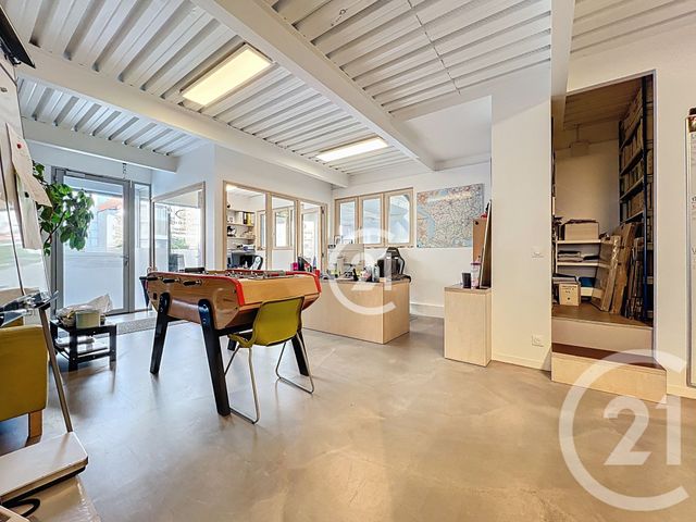 Appartement Local à vendre - 3 pièces - 130.0 m2 - MONTREUIL - 93 - ILE-DE-FRANCE - Century 21 Croix De Chavaux