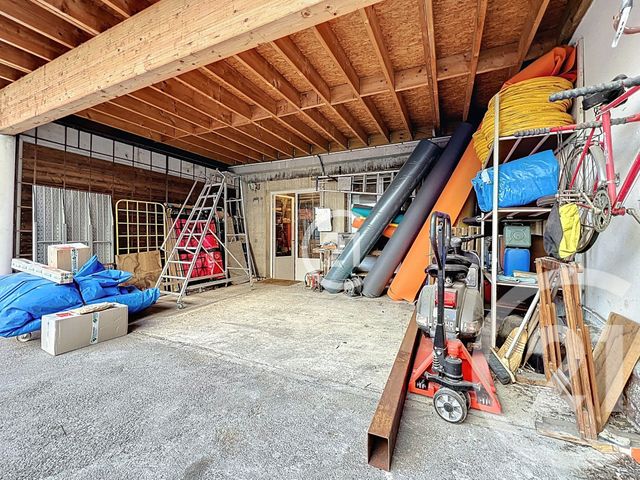 Appartement Local à vendre - 3 pièces - 130.0 m2 - MONTREUIL - 93 - ILE-DE-FRANCE - Century 21 Croix De Chavaux