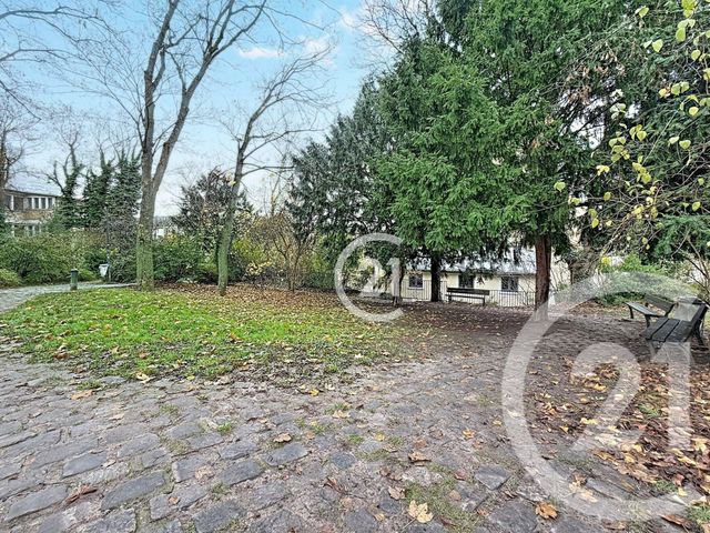 Appartement F3 à vendre - 3 pièces - 63.13 m2 - MONTREUIL - 93 - ILE-DE-FRANCE - Century 21 Croix De Chavaux