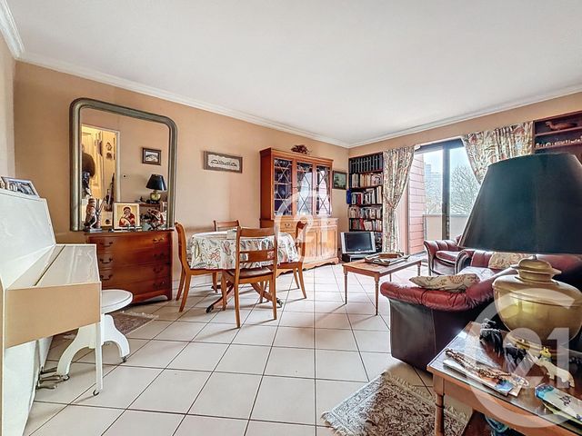 Appartement F3 à vendre - 3 pièces - 63.13 m2 - MONTREUIL - 93 - ILE-DE-FRANCE - Century 21 Croix De Chavaux