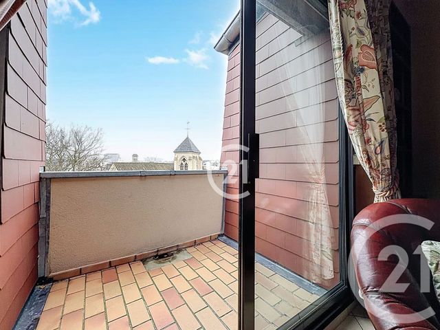 Appartement F3 à vendre - 3 pièces - 63.13 m2 - MONTREUIL - 93 - ILE-DE-FRANCE - Century 21 Croix De Chavaux