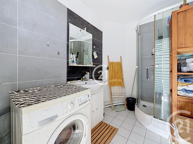 Appartement F2 à vendre - 2 pièces - 48.43 m2 - MONTREUIL - 93 - ILE-DE-FRANCE - Century 21 Croix De Chavaux