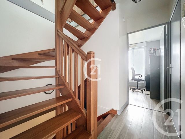 maison à vendre - 5 pièces - 85.11 m2 - MONTREUIL - 93 - ILE-DE-FRANCE - Century 21 Croix De Chavaux