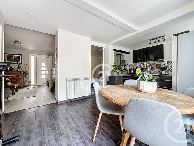 Appartement F3 à vendre - 3 pièces - 58.05 m2 - MONTREUIL - 93 - ILE-DE-FRANCE - Century 21 Croix De Chavaux