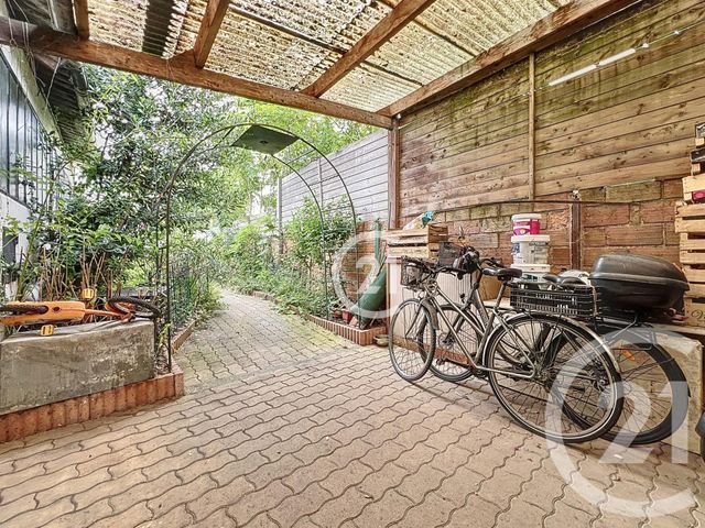 Afficher la photo en grand maison à vendre - 5 pièces - 380.0 m2 - BAGNOLET - 93 - ILE-DE-FRANCE - Century 21 Croix De Chavaux