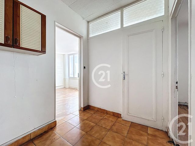 Appartement F3 à vendre - 3 pièces - 62.68 m2 - MONTREUIL - 93 - ILE-DE-FRANCE - Century 21 Croix De Chavaux