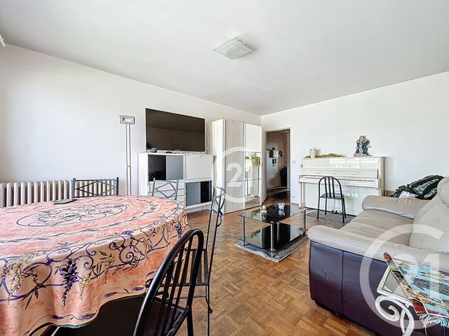 Appartement F2 à vendre - 2 pièces - 56.19 m2 - MONTREUIL - 93 - ILE-DE-FRANCE - Century 21 Croix De Chavaux