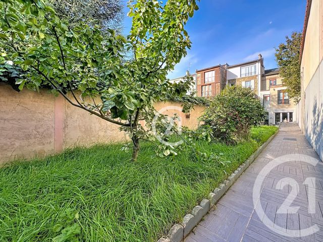 maison à vendre - 4 pièces - 175.15 m2 - MONTREUIL - 93 - ILE-DE-FRANCE - Century 21 Croix De Chavaux