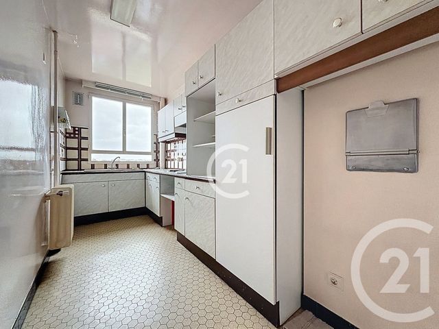 Appartement F3 à vendre - 3 pièces - 70.16 m2 - MONTREUIL - 93 - ILE-DE-FRANCE - Century 21 Croix De Chavaux