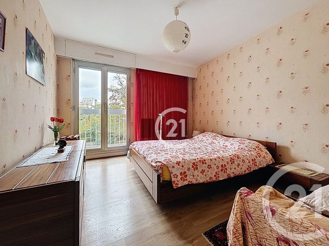 Afficher la photo en grand Appartement F3 à vendre - 3 pièces - 70.47 m2 - MONTREUIL - 93 - ILE-DE-FRANCE - Century 21 Croix De Chavaux