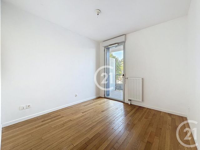 Appartement F3 à vendre - 3 pièces - 72.76 m2 - BAGNOLET - 93 - ILE-DE-FRANCE - Century 21 Croix De Chavaux