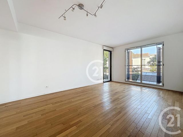 Appartement F3 à vendre - 3 pièces - 72.76 m2 - BAGNOLET - 93 - ILE-DE-FRANCE - Century 21 Croix De Chavaux