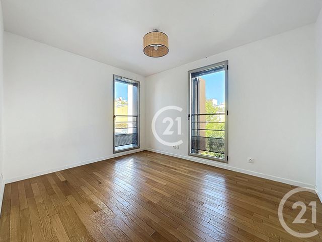 Appartement F3 à vendre - 3 pièces - 72.76 m2 - BAGNOLET - 93 - ILE-DE-FRANCE - Century 21 Croix De Chavaux