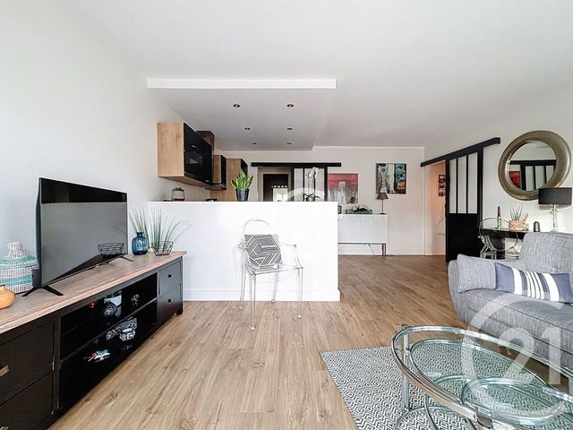 Appartement Studio à vendre - 2 pièces - 46.0 m2 - MONTREUIL - 93 - ILE-DE-FRANCE - Century 21 Croix De Chavaux