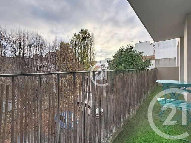 Appartement Studio à vendre - 2 pièces - 46.0 m2 - MONTREUIL - 93 - ILE-DE-FRANCE - Century 21 Croix De Chavaux