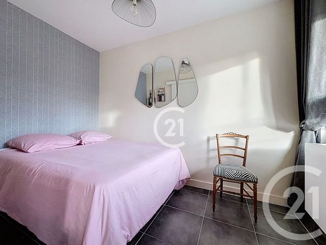 Appartement Studio à vendre - 2 pièces - 46.0 m2 - MONTREUIL - 93 - ILE-DE-FRANCE - Century 21 Croix De Chavaux