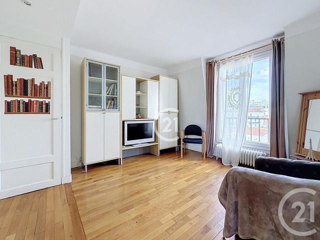 Appartement F2 à vendre - 2 pièces - 36.15 m2 - MONTREUIL - 93 - ILE-DE-FRANCE - Century 21 Croix De Chavaux