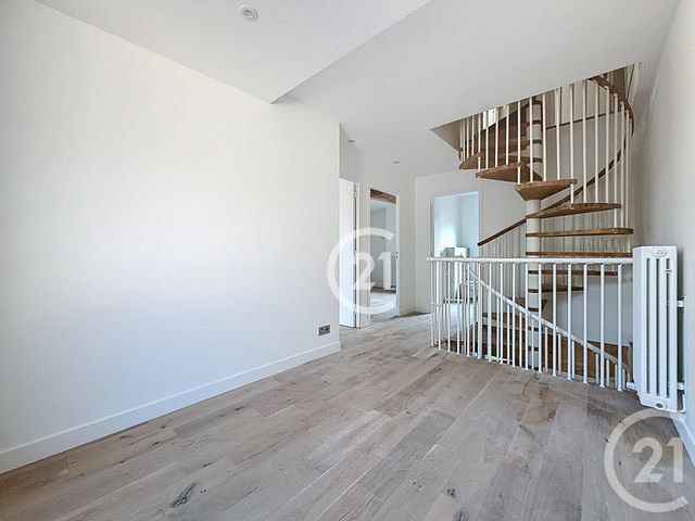 maison à vendre - 4 pièces - 112.33 m2 - MONTREUIL - 93 - ILE-DE-FRANCE - Century 21 Croix De Chavaux