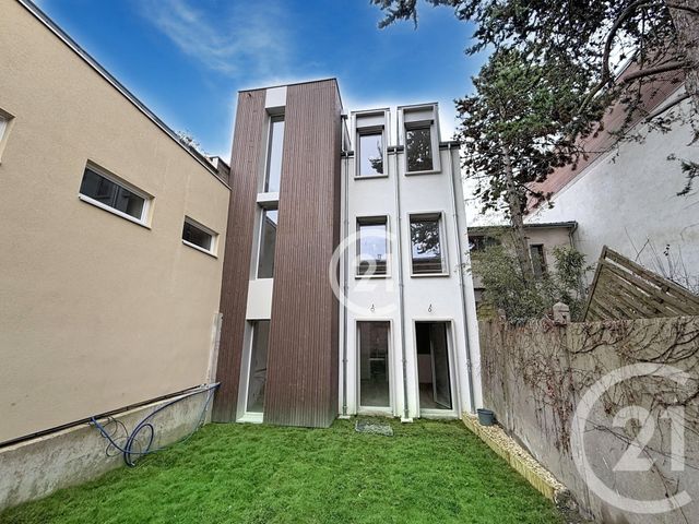 maison à vendre - 4 pièces - 107.91 m2 - MONTREUIL - 93 - ILE-DE-FRANCE - Century 21 Croix De Chavaux