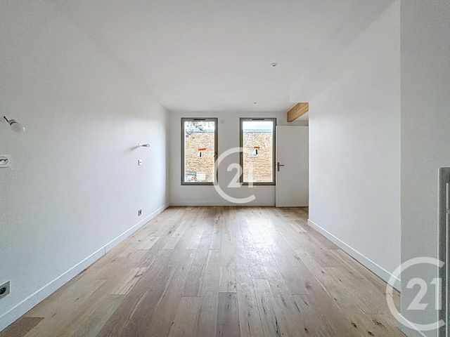 maison à vendre - 4 pièces - 107.91 m2 - MONTREUIL - 93 - ILE-DE-FRANCE - Century 21 Croix De Chavaux