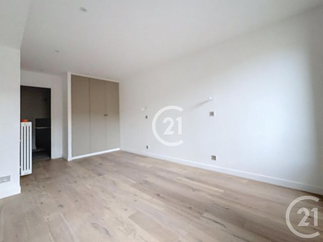 maison à vendre - 4 pièces - 107.91 m2 - MONTREUIL - 93 - ILE-DE-FRANCE - Century 21 Croix De Chavaux
