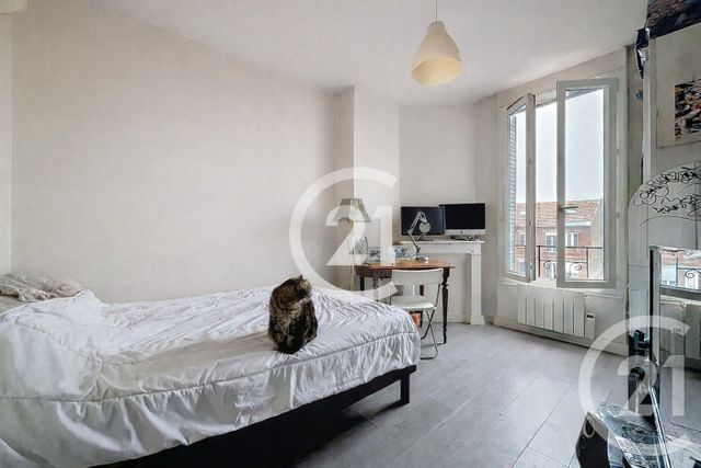 Appartement F2 à vendre - 2 pièces - 27.3 m2 - MONTREUIL - 93 - ILE-DE-FRANCE - Century 21 Croix De Chavaux