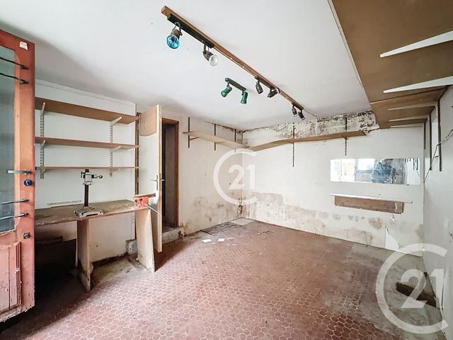 Appartement à vendre - 2 pièces - 37.84 m2 - MONTREUIL - 93 - ILE-DE-FRANCE - Century 21 Croix De Chavaux