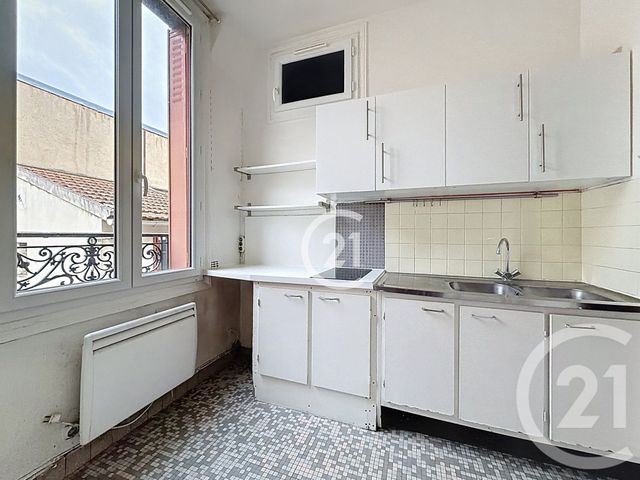 Appartement à vendre - 2 pièces - 47.87 m2 - MONTREUIL - 93 - ILE-DE-FRANCE - Century 21 Croix De Chavaux