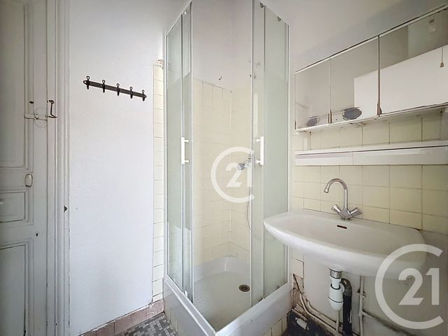 Appartement à vendre - 2 pièces - 47.87 m2 - MONTREUIL - 93 - ILE-DE-FRANCE - Century 21 Croix De Chavaux