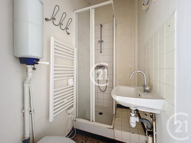 Appartement F2 à vendre - 2 pièces - 28.65 m2 - MONTREUIL - 93 - ILE-DE-FRANCE - Century 21 Croix De Chavaux