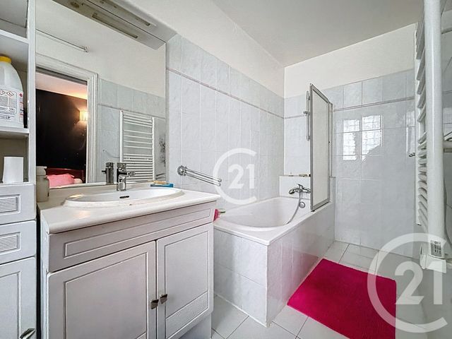 maison à vendre - 5 pièces - 110.0 m2 - MONTREUIL - 93 - ILE-DE-FRANCE - Century 21 Croix De Chavaux