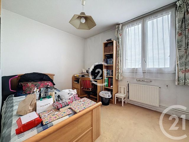 Appartement F4 à vendre - 4 pièces - 84.45 m2 - BAGNOLET - 93 - ILE-DE-FRANCE - Century 21 Croix De Chavaux