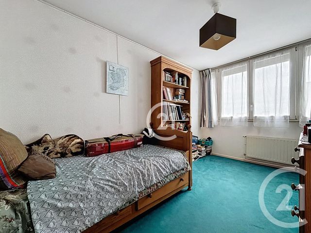 Appartement F4 à vendre - 4 pièces - 84.45 m2 - BAGNOLET - 93 - ILE-DE-FRANCE - Century 21 Croix De Chavaux