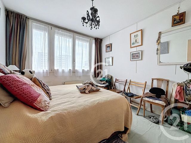 Appartement F4 à vendre - 4 pièces - 84.45 m2 - BAGNOLET - 93 - ILE-DE-FRANCE - Century 21 Croix De Chavaux