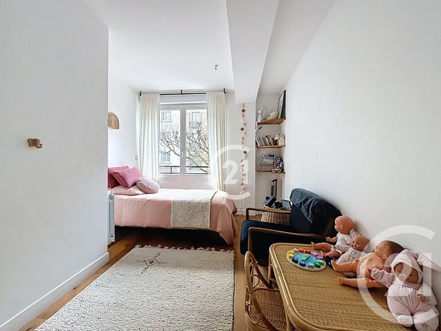 Appartement F4 à vendre - 4 pièces - 83.01 m2 - MONTREUIL - 93 - ILE-DE-FRANCE - Century 21 Croix De Chavaux