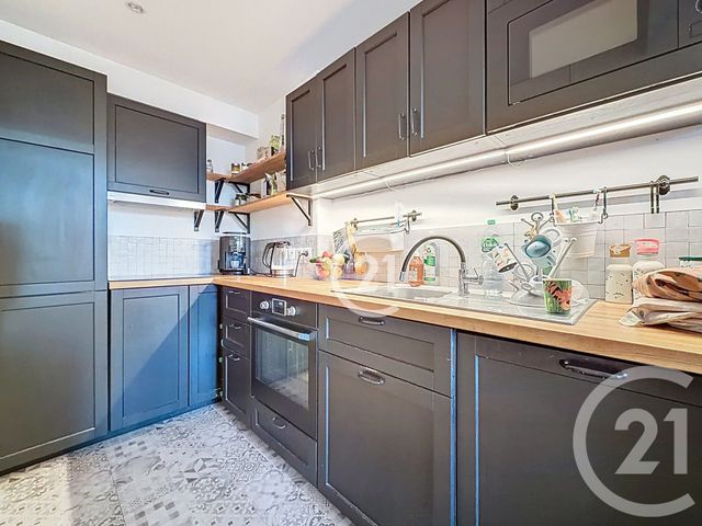 Appartement F4 à vendre - 4 pièces - 83.01 m2 - MONTREUIL - 93 - ILE-DE-FRANCE - Century 21 Croix De Chavaux