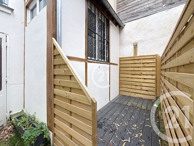 Appartement T1 à vendre - 2 pièces - 26.1 m2 - MONTREUIL - 93 - ILE-DE-FRANCE - Century 21 Croix De Chavaux