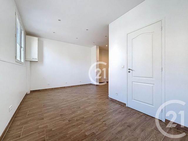 maison à vendre - 5 pièces - 89.24 m2 - MONTREUIL - 93 - ILE-DE-FRANCE - Century 21 Croix De Chavaux