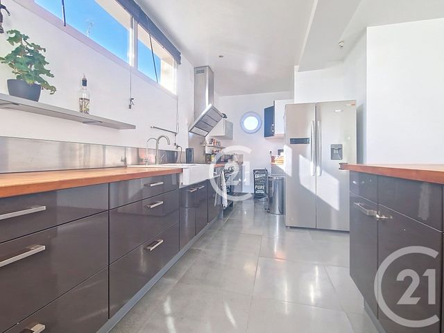 maison à vendre - 7 pièces - 280.0 m2 - ST MAUR DES FOSSES - 94 - ILE-DE-FRANCE - Century 21 Croix De Chavaux