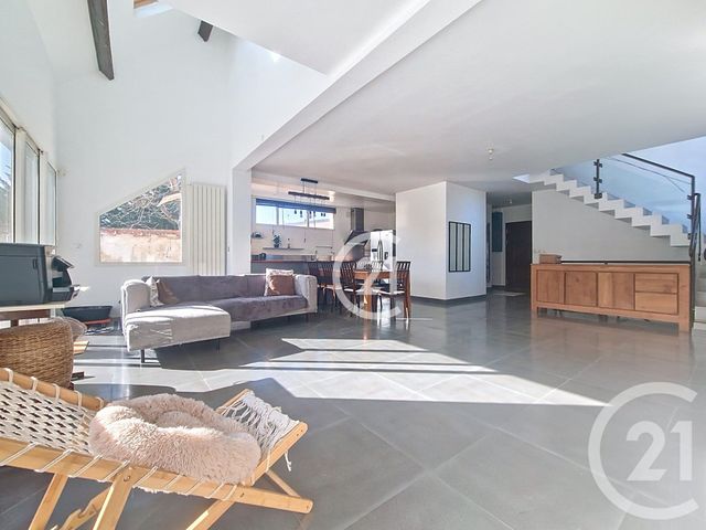 maison à vendre - 7 pièces - 280.0 m2 - ST MAUR DES FOSSES - 94 - ILE-DE-FRANCE - Century 21 Croix De Chavaux