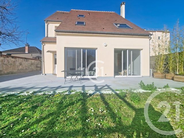maison à vendre - 7 pièces - 280.0 m2 - ST MAUR DES FOSSES - 94 - ILE-DE-FRANCE - Century 21 Croix De Chavaux
