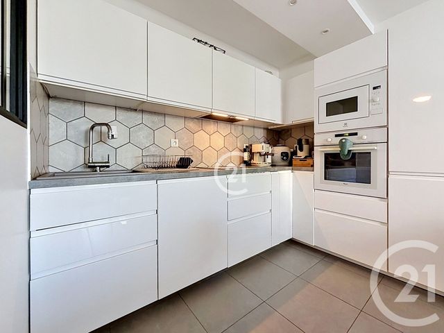 Appartement F3 à vendre - 3 pièces - 64.82 m2 - MONTREUIL - 93 - ILE-DE-FRANCE - Century 21 Croix De Chavaux