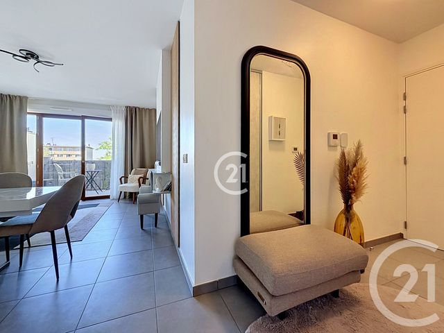 Appartement F3 à vendre - 3 pièces - 64.82 m2 - MONTREUIL - 93 - ILE-DE-FRANCE - Century 21 Croix De Chavaux