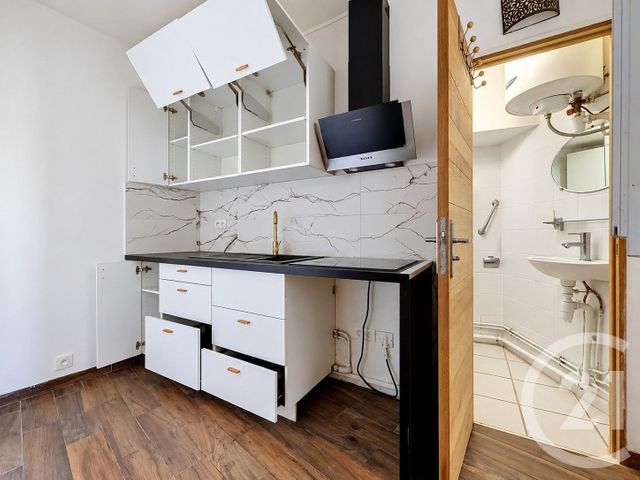 Appartement F1 à vendre - 1 pièce - 25.22 m2 - MONTREUIL - 93 - ILE-DE-FRANCE - Century 21 Croix De Chavaux