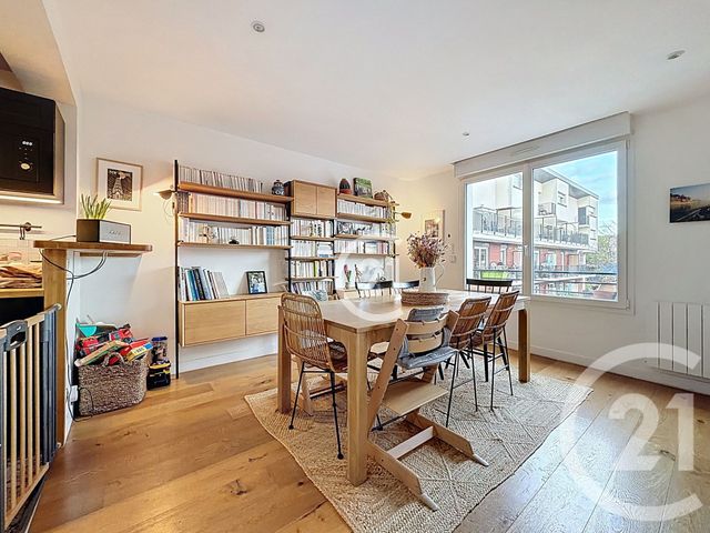 Appartement F4 à vendre - 4 pièces - 83.01 m2 - MONTREUIL - 93 - ILE-DE-FRANCE - Century 21 Croix De Chavaux