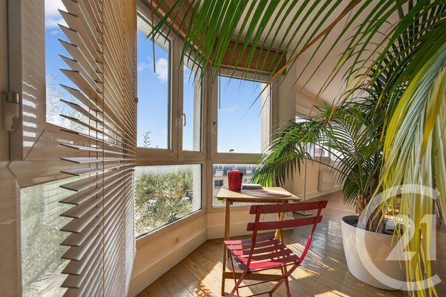 Appartement F5 à vendre - 5 pièces - 151.2 m2 - FONTENAY SOUS BOIS - 94 - ILE-DE-FRANCE - Century 21 Croix De Chavaux