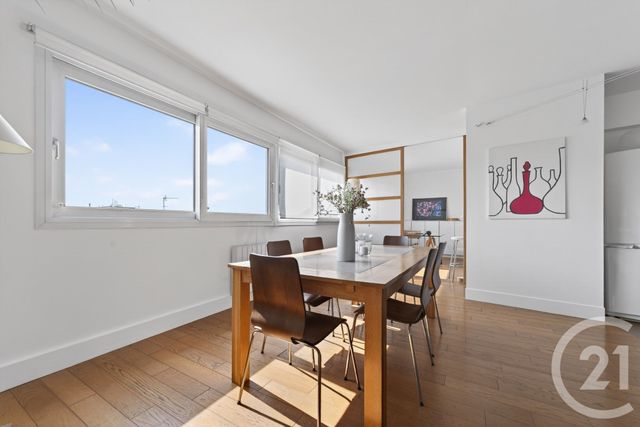 Appartement F5 à vendre - 5 pièces - 151.2 m2 - FONTENAY SOUS BOIS - 94 - ILE-DE-FRANCE - Century 21 Croix De Chavaux